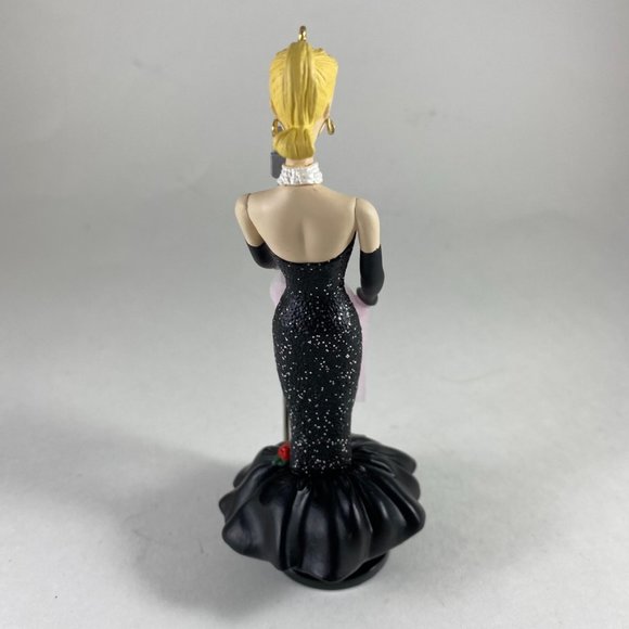 Vintage 1995 Hallmark Barbie ornament "Solo in the Spotlight" NIB - Picture 2 of 6